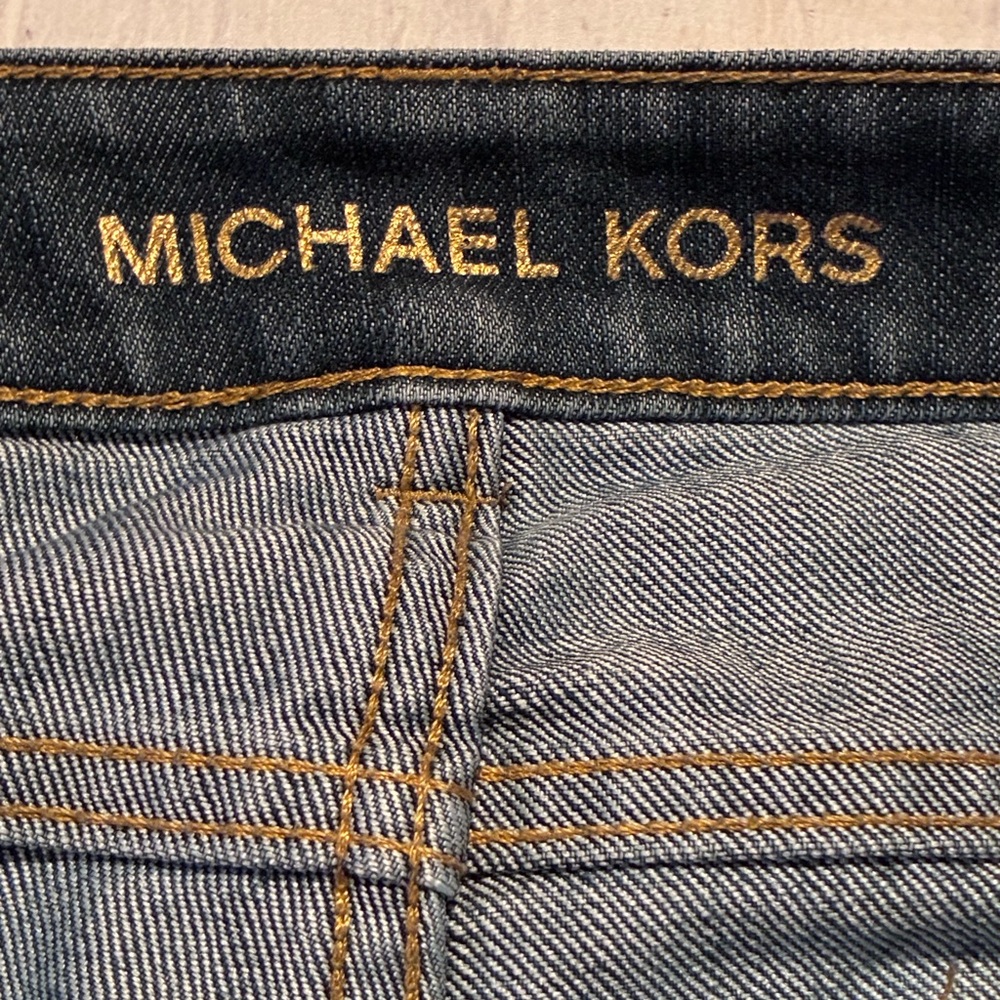 Michael Kors Women’s Izzy Skinny Medium Wash Jeans, Size 8 - Picture 2 of 11